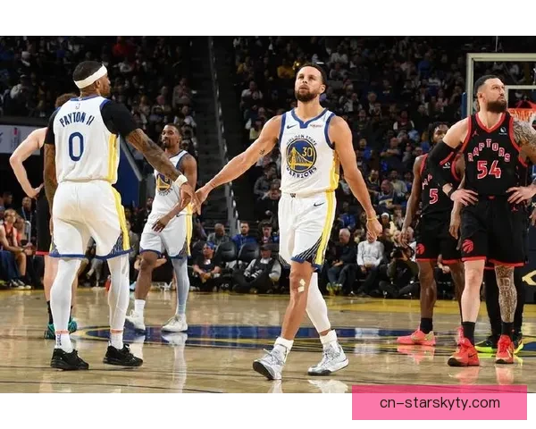 勇士遭双杀库里16奎克利40 勇士遭双杀库里16奎克利40